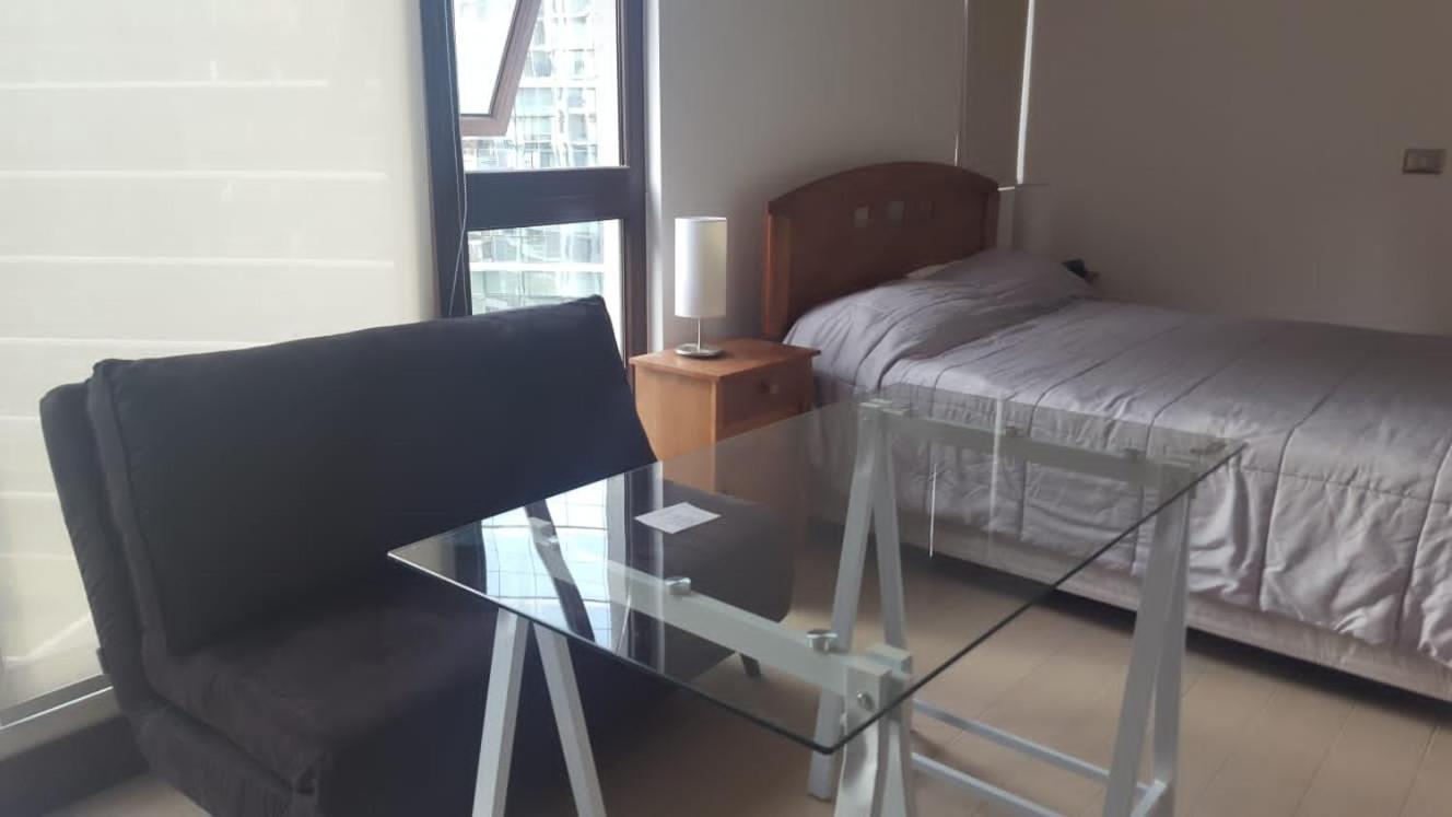 Excelente Ubicacion En Condes A Cuadra De Metro Manquehue Apartamento