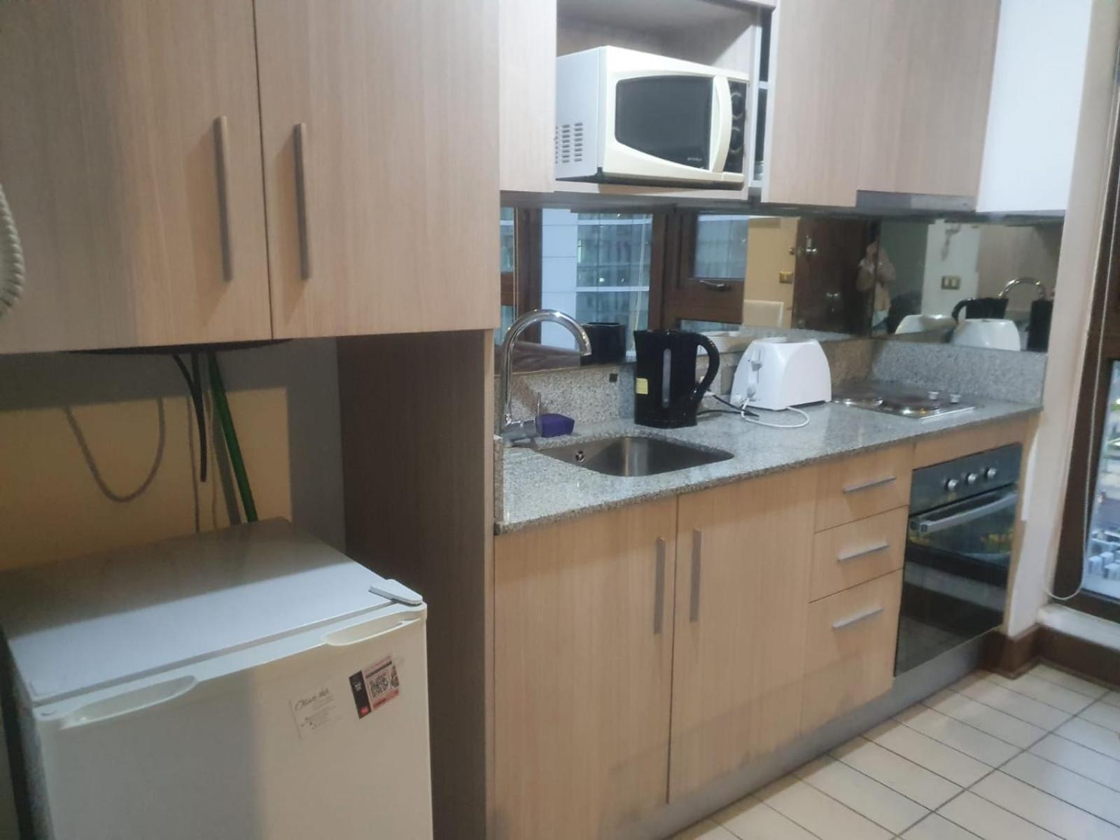 Excelente Ubicacion En Condes A Cuadra De Metro Manquehue Apartamento